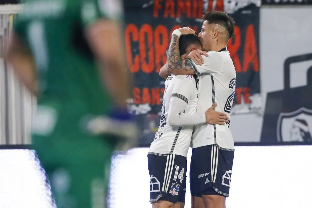 Colo Colo quiere seguir abrazándose en el torneo nacional | FOTO: Jonnathan Oyarzun/Photosport