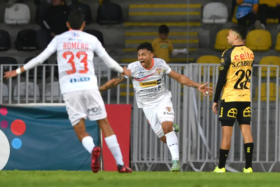 Luis García: El “Güi” vuelve a la titularidad (Photosport)