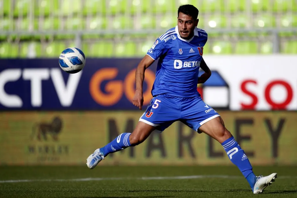 La salida de Ojeda le abriría un cupo de extranjero a la U | FOTO: Oscar Tello/Photosport