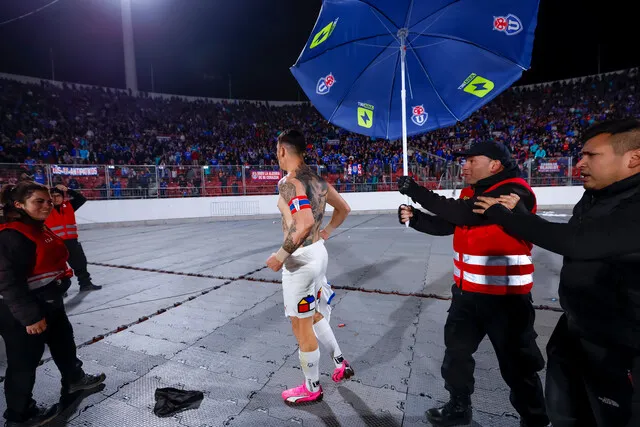 Zampedri celebró contra el hincha de la U | Foto: Photosport