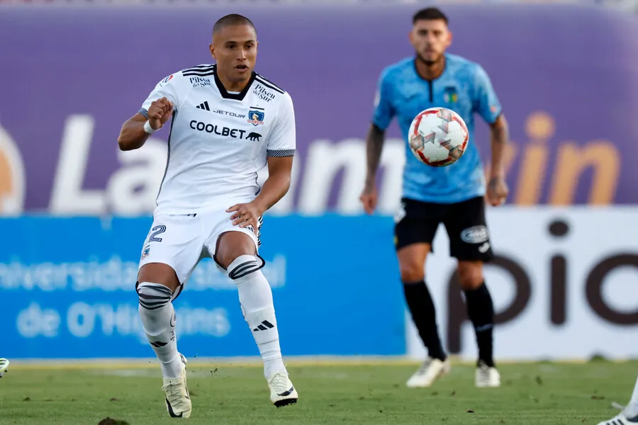 Benegas no estuvo a la altura en Colo Colo. | Foto: Photosport