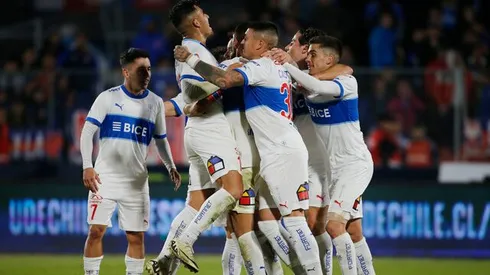 Universidad Católica jugaría en el Estadio Nacional