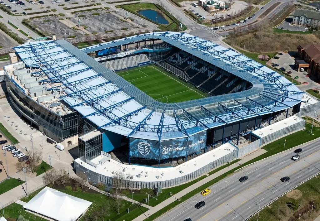 Fue inaugurado en 2011 y es propiedad del Sporting Kansas de la MLS. Es un estadio exclusivo para el fútbol.