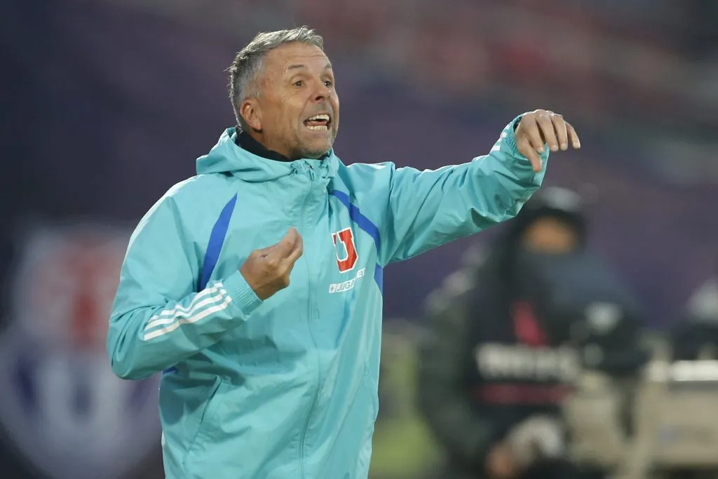 Gustavo Álvarez se la juega otra vez con Luciano Pons ante la ausencia del Chorri Palacios.