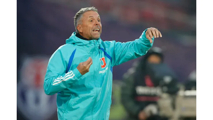 Gustavo Álvarez se la juega otra vez con Luciano Pons ante la ausencia del Chorri Palacios.