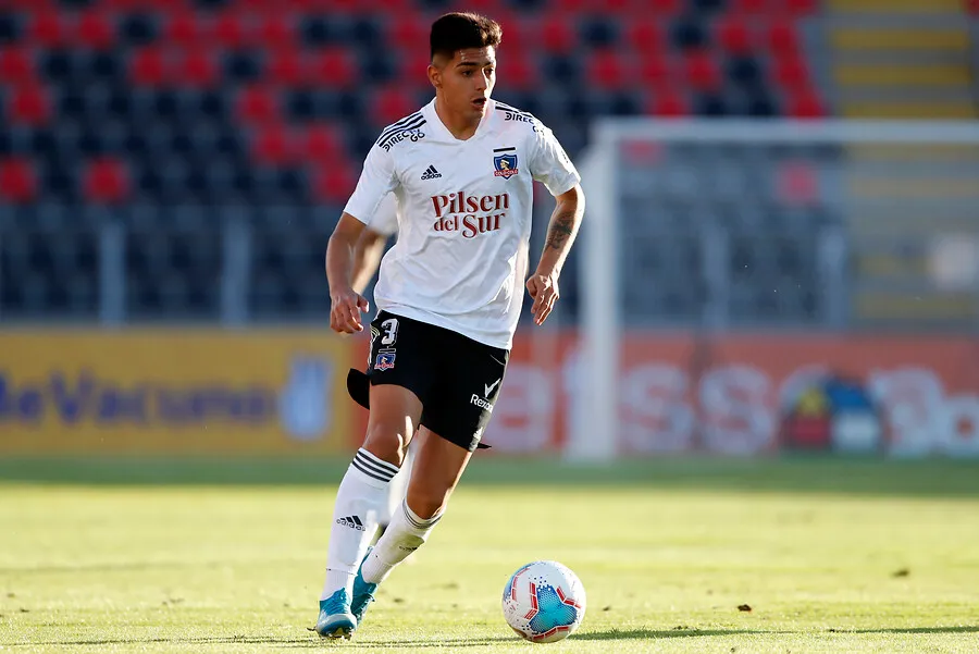 Con Quinteros, Williams Alarcón no vio muchos minutos. | Foto: Photosport