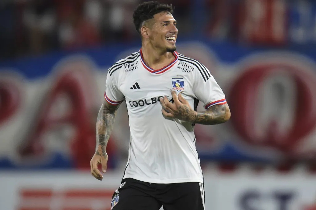 Alan Saldivia convirtió su primer y único gol con Colo Colo en la pretemporada 2024. (Foto: Dante Fernández/Focouy/Photosport)