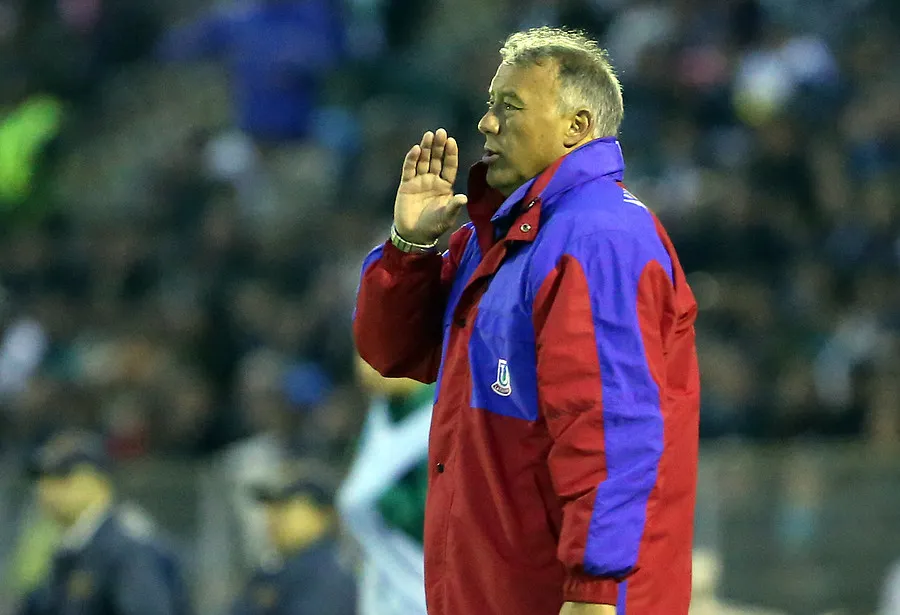 Castillo le respondió a Raúl Toro. | Foto: Photosport