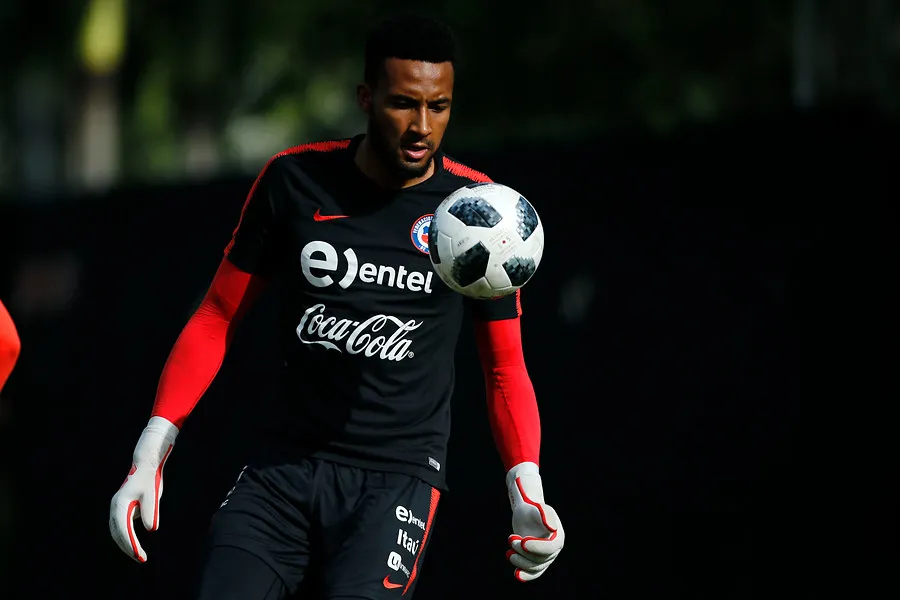 Vigouroux quedaría fuera de los citados ante Paraguay. | Foto: Photosport