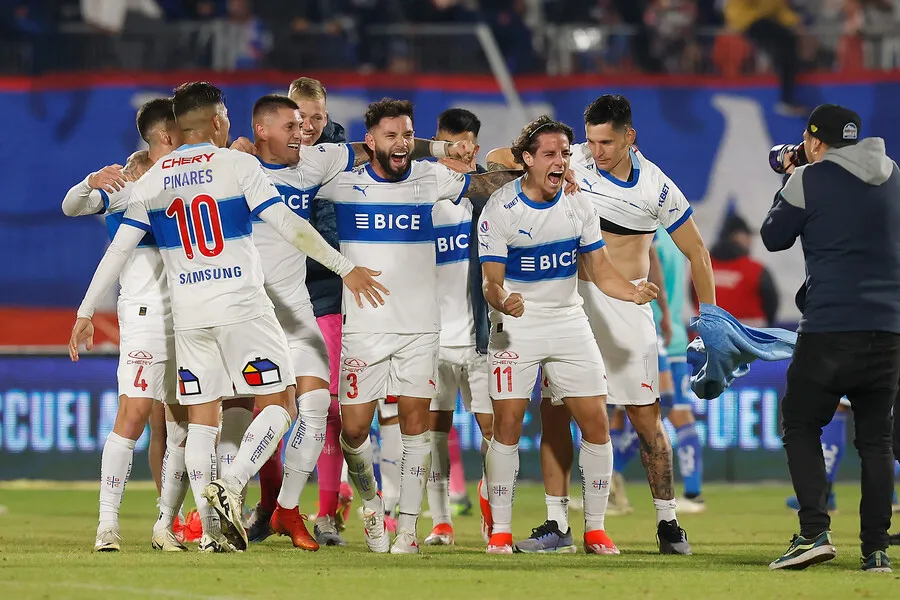 La UC derrotó a la U | Foto: Photosport