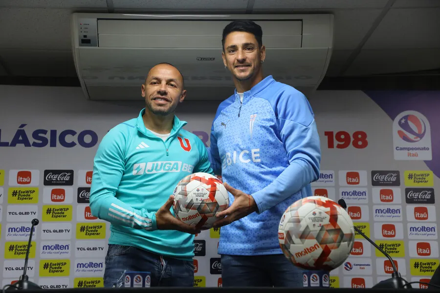 La U y la UC chocan en el Clásico Universitario. | Foto: Photosport