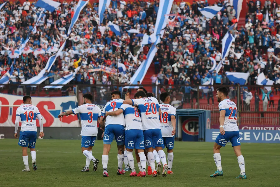 La UC quiere aguarle la fiesta a su archirrival | Foto: Photosport