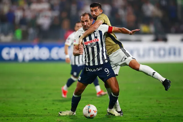Colo Colo igualó como visitante ante Alianza Lima | Foto: Photosport