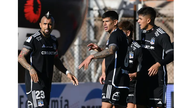 Damián Pizarro y Arturo Vidal serán bajas en Colo Colo Alejandro Pizarro/Photosport