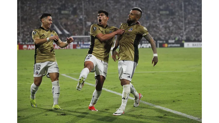 Colo Colo sigue con vida en su grupo de Copa Libertadores.