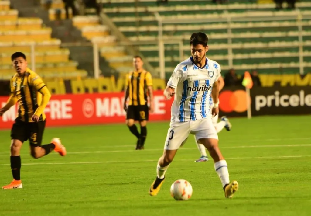 Huachipato complicó su estadía en Copa Libertadores.