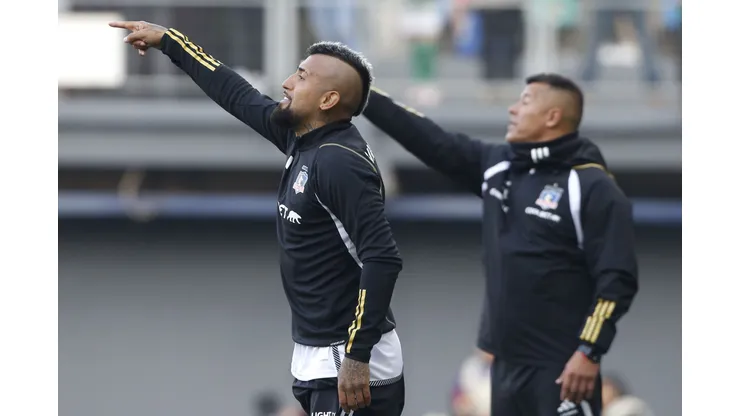 Jorge Almirón destacó a Arturo Vidal en la previa del Alianza Lima vs Colo Colo. (Foto: Dragomir Yankovic/Photosport)
