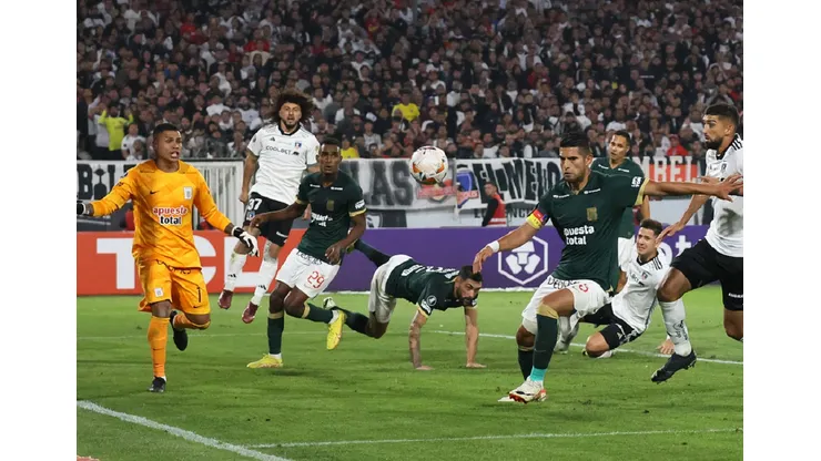 Colo Colo va por la hazaña ante Alianza lima (Foto: Dragomir Yankovic/Photosport)