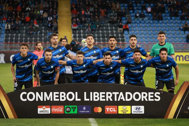 Huachipato quiere hacer historia en Bolivia | Foto: Photosport