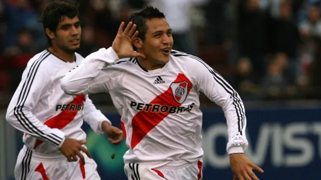 Alexis Sánchez vistiendo la camiseta de River Plate | FOTO: Archivo