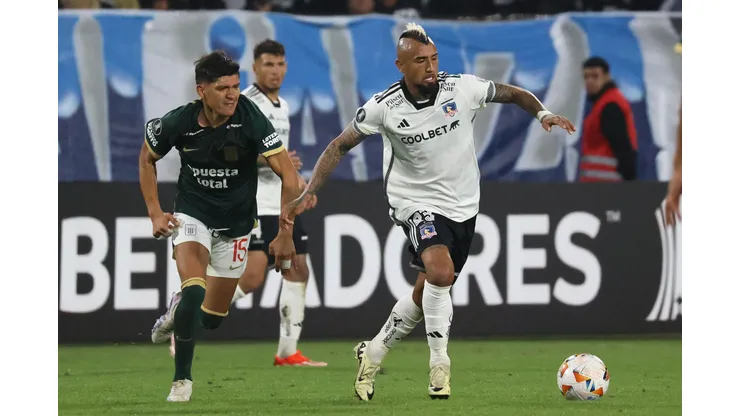 Colo Colo visita a Alianza Lima por la Copa Libertadores 2024. (Foto: Dragomir Yankovic/Photosport)
