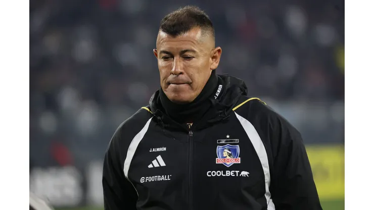 Jorge Almirón tiene como objetivo avanzar con Colo Colo a octavos de final en la Copa Libertadores 2024. (Foto: Dragomir Yankovic/Photosport)