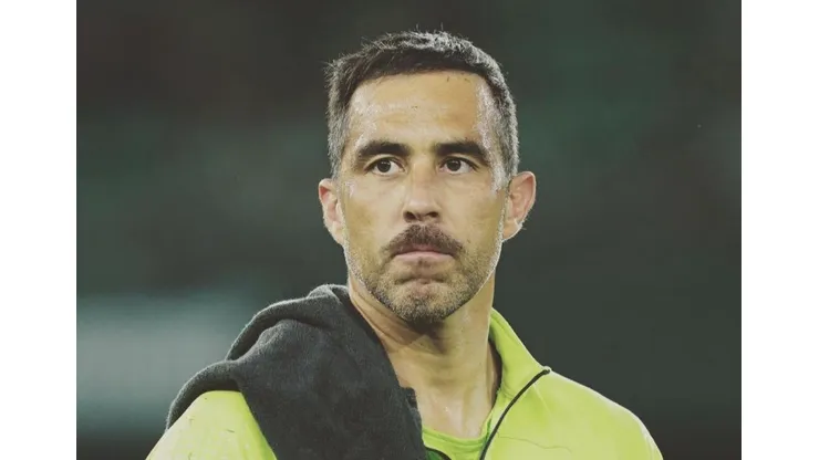 Claudio Bravo se refiere a su futuro y confirma salida del Real Betis. (Foto: Instagram)