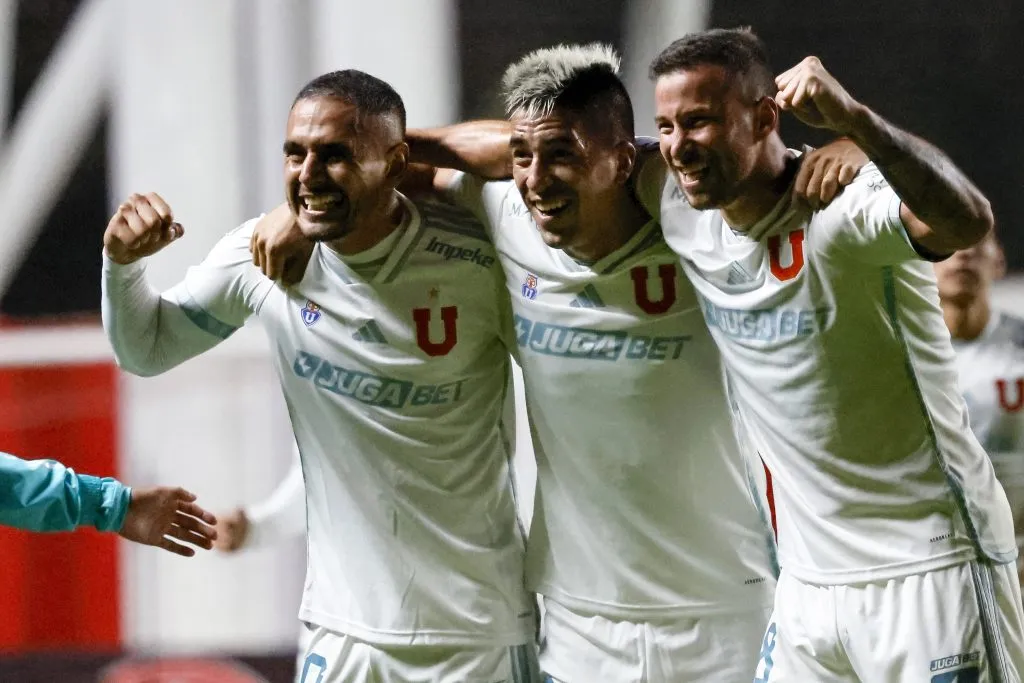 Los Azules miran con optimismo el próximo mercado de fichajes | FOTO: Andres Pina/Photosport