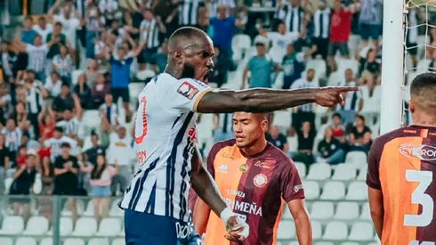 Cecilio Waterman sería la gran novedad de Alianza Lima ante Colo Colo