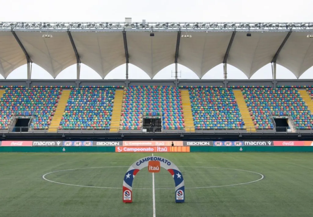 El compromiso entre Deportes Recoleta y Universidad de Chile espera autorización para disputarse en el Estadio Bicentenario de La Florida.
