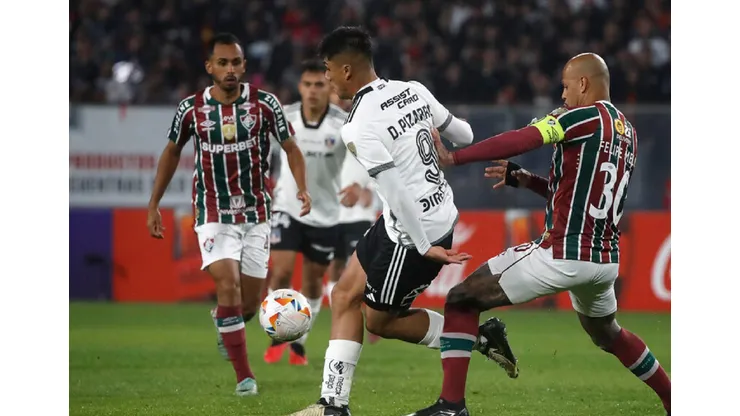 Colo Colo no pudo ante Fluminense y cayó por la cuenta mínima en el Monumental (Foto: Jonnathan Oyarzun/Photosport)