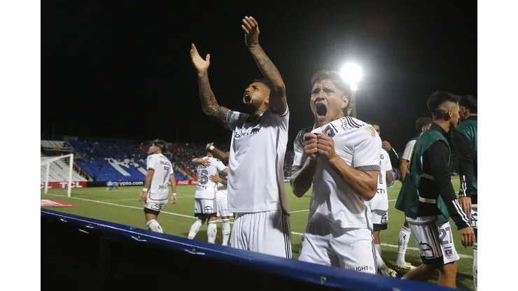Pato Yáñez asegura que la posición de Arturo Vidal perjudica a Leo Gil.
