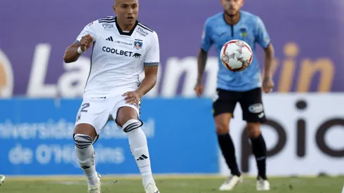 Leandro Benegas podría salir de Colo Colo ante la poca participación en esta temporada. (Foto Andrés Pina/Photosport)