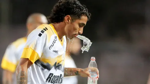 Prenómina de La Roja generó polémica por Luciano Cabral.