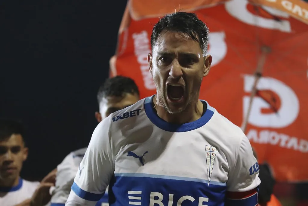 Universidad Católica trepa en la tabla de posiciones del torneo chileno.