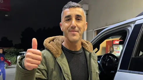 Rocky González visita a la U e intercambia camiseta ¿Con quién?