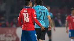 Gonzalo Jara no se arrepiente de su acción ante Edinson Cavani