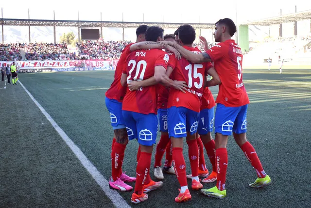 La UC buscará reponerse de la derrota ante Colo Colo | Foto: Photosport