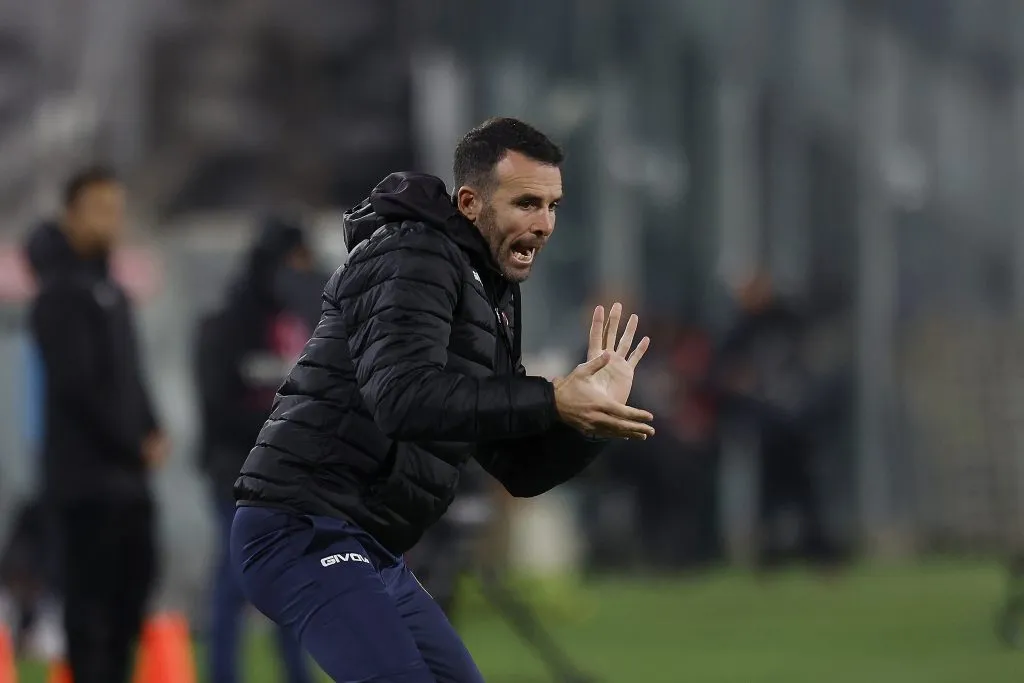 Manuel Fernández recibió duro castigo en Unión La Calera. El club también fue sancionado.