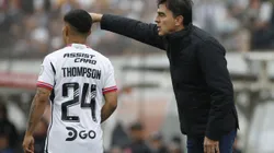 Gustavo Quinteros recordó su relación con Jordhy Thompson en Colo Colo. (Foto: Dragomir Yankovic/Photosport)