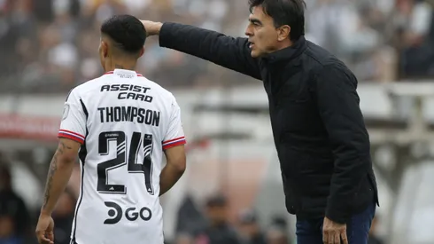 Gustavo Quinteros recordó su relación con Jordhy Thompson en Colo Colo. (Foto: Dragomir Yankovic/Photosport)
