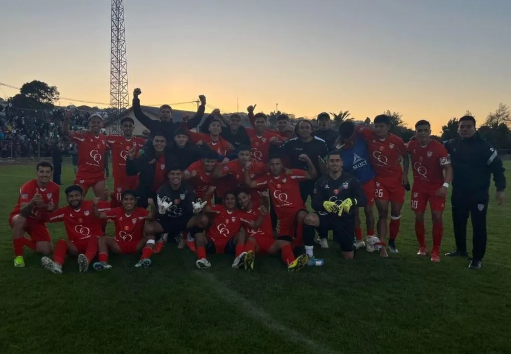 Deportes Quillón enfrentará a Colo Colo en Copa Chile.