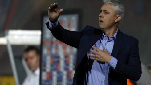 Tiago Nunes ya sabe qué puestos reforzar en la UC.