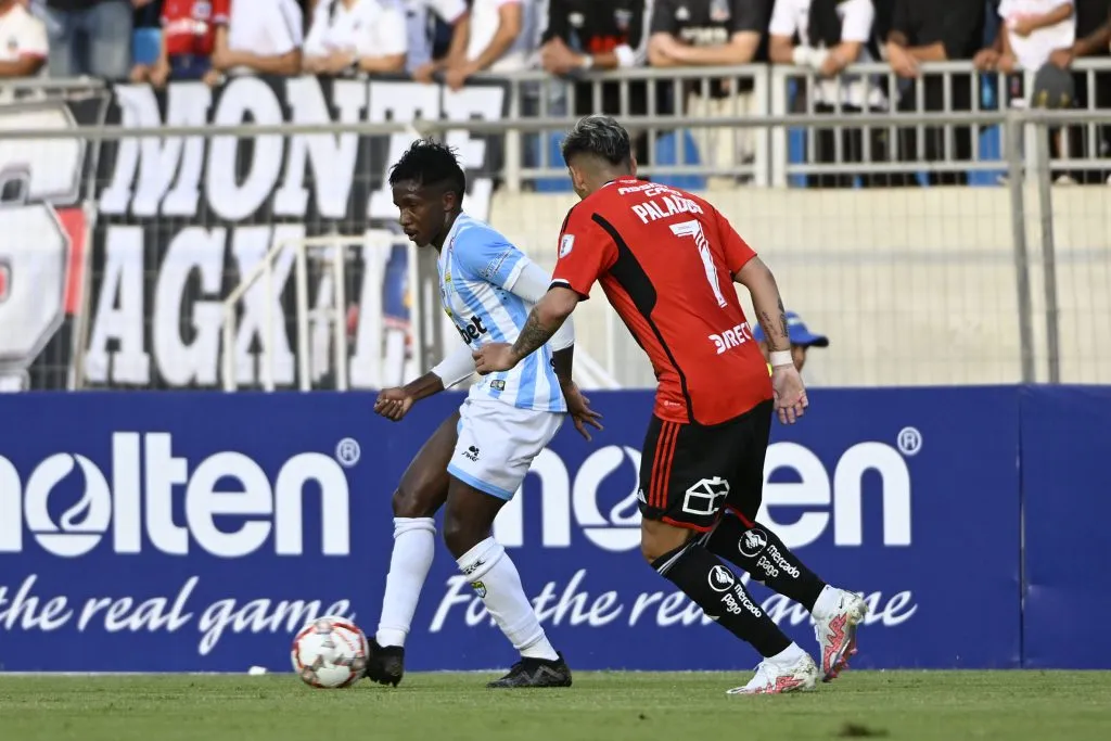 Yorman Zapata con Carlos Palacios en la final de Copa Chile. (Foto: Photosport)