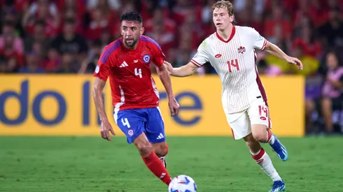 En Blanco y Negro no hay un total convencimiento por el fichaje de Mauricio Isla.