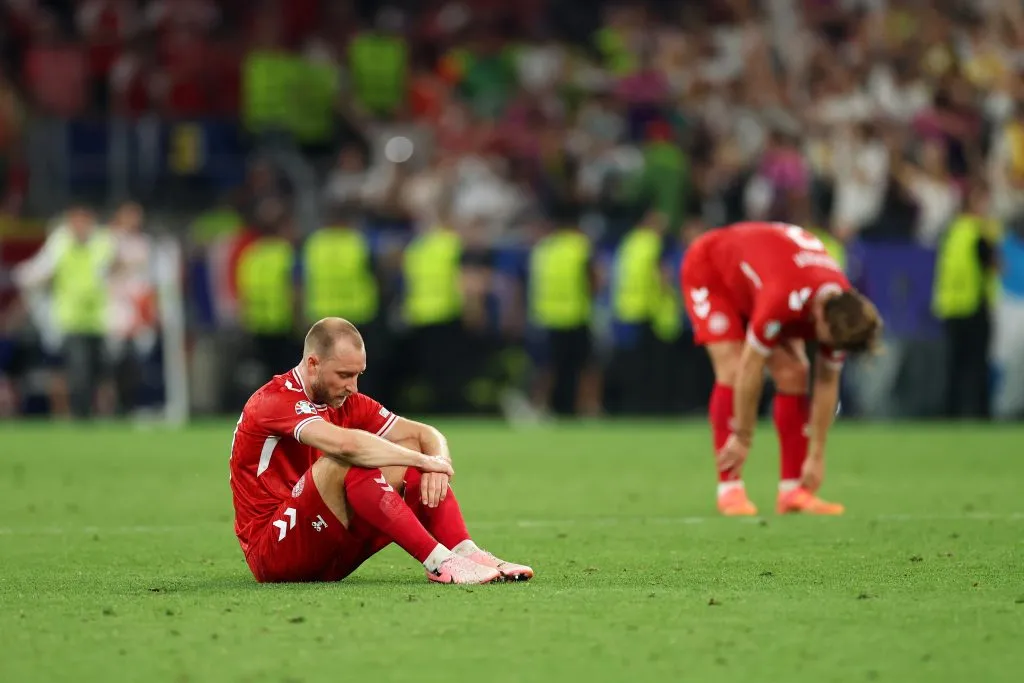La tristeza de Christian Eriksen por la eliminación de Dinamarca. (Foto: Getty Images)