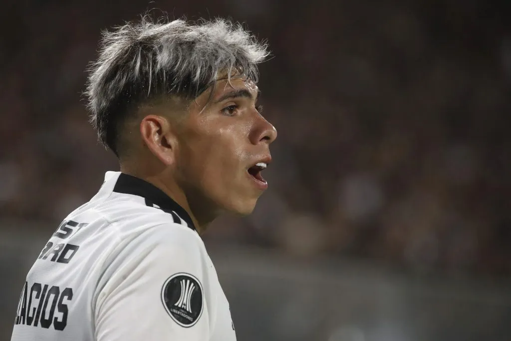 Boca Juniors volvería a la carga por Carlos Palacios para sacarlo de Colo Colo. (Foto: Photosport)