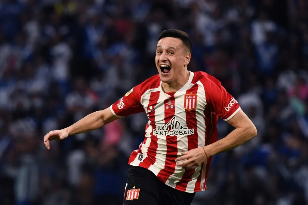 Fernando Zuqui fue pieza vital en el título de Estudiantes de La Plata | FOTO: Joaquín Camiletti/Getty Images