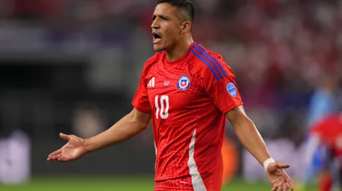 Alexis Sánchez es uno de los jugadores que arriesga suspensión por acumulación de tarjetas amarillas. (Foto: Getty)