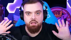 Ibai reaccionó a la brutal patada de Fernando de Paul a Gabriel Suazo.